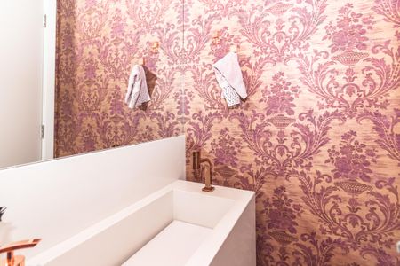 Apartamento à venda com 271m², 4 quartos e 4 vagas Apartamento à venda com 271m², 4 quartos e 4 vagasLavabo