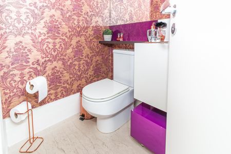 Apartamento à venda com 271m², 4 quartos e 4 vagas Apartamento à venda com 271m², 4 quartos e 4 vagasLavabo