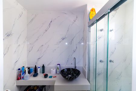 Apartamento à venda com 238m², 4 quartos e 4 vagasBanheiro da Suíte 1