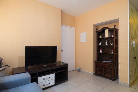 Apartamento à venda com 90m², 3 quartos e sem vagaSala
