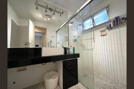 Apartamento à venda com 66m², 2 quartos e 1 vagaBanheiro