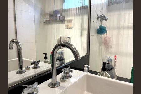 Apartamento à venda com 66m², 2 quartos e 1 vagaBanheiro