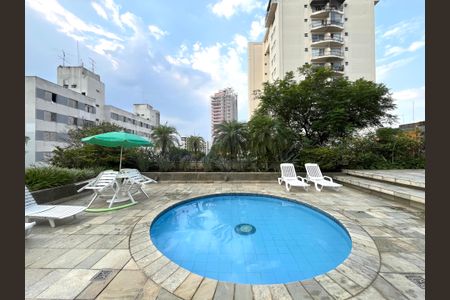 Apartamento à venda com 66m², 2 quartos e 1 vagaÁrea comum - Piscina
