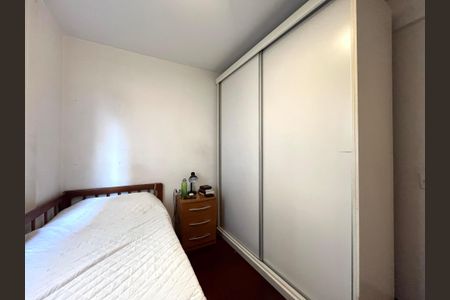 Apartamento à venda com 66m², 2 quartos e 1 vagaQuarto 2