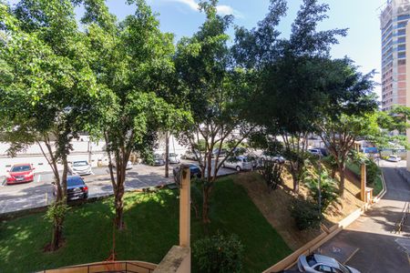 Apartamento para alugar com 64m², 3 quartos e 1 vagaVista