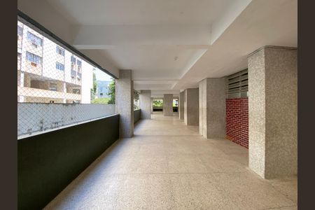 Apartamento à venda com 54m², 2 quartos e 1 vaga Apartamento à venda com 54m², 2 quartos e 1 vagaÁrea comum - Playground
