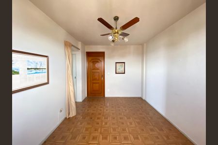 Apartamento à venda com 54m², 2 quartos e 1 vaga Apartamento à venda com 54m², 2 quartos e 1 vagaSala