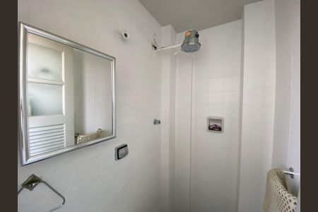 Apartamento à venda com 54m², 2 quartos e 1 vaga Apartamento à venda com 54m², 2 quartos e 1 vagaBanheiro de serviço