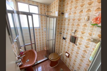 Apartamento à venda com 54m², 2 quartos e 1 vaga Apartamento à venda com 54m², 2 quartos e 1 vagaBanheiro
