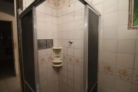 Casa à venda com 65m², 3 quartos e sem vagaBanheiro