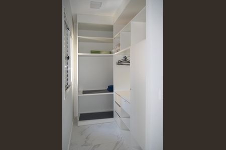 Apartamento para alugar com 47m², 1 quarto e 1 vagaCloset