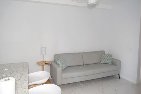 Apartamento para alugar com 47m², 1 quarto e 1 vagaSala