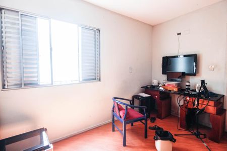 Casa à venda com 280m², 4 quartos e 2 vagas Casa à venda com 280m², 4 quartos e 2 vagasQuarto 3