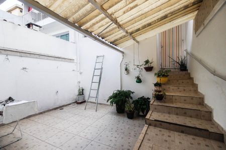 Casa à venda com 280m², 4 quartos e 2 vagas Casa à venda com 280m², 4 quartos e 2 vagasÁrea de serviço