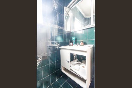 Casa à venda com 280m², 4 quartos e 2 vagas Casa à venda com 280m², 4 quartos e 2 vagasBanheiro