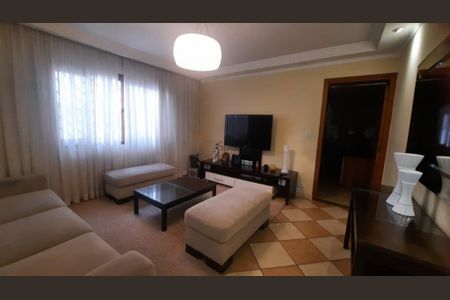 Casa à venda com 200m², 1 quarto e 2 vagas