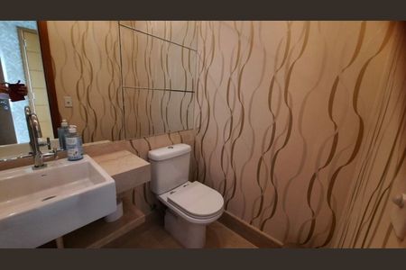 Apartamento à venda com 222m², 4 quartos e 5 vagas