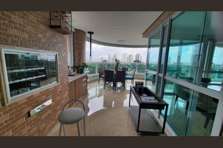 Apartamento à venda com 222m², 4 quartos e 5 vagas