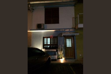 Casa à venda com 145m², 2 quartos e 1 vaga