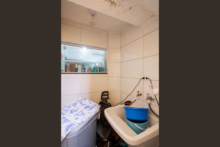 Casa à venda com 150m², 3 quartos e sem vagaÁrea de Serviço