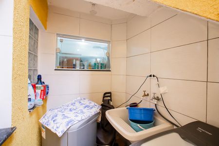 Casa à venda com 150m², 3 quartos e sem vagaÁrea de Serviço