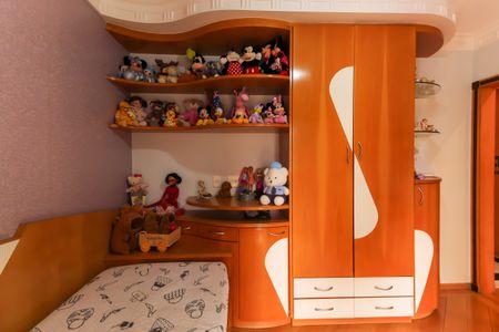 Apartamento à venda com 246m², 3 quartos e 5 vagas Apartamento à venda com 246m², 3 quartos e 5 vagasSuíte