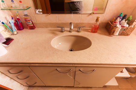 Apartamento à venda com 246m², 3 quartos e 5 vagas Apartamento à venda com 246m², 3 quartos e 5 vagasBanheiro da Suíte