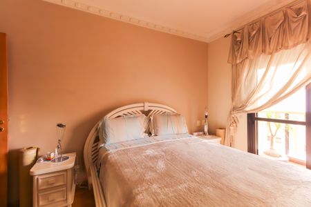 Apartamento à venda com 246m², 3 quartos e 5 vagas Apartamento à venda com 246m², 3 quartos e 5 vagasSuíte 3