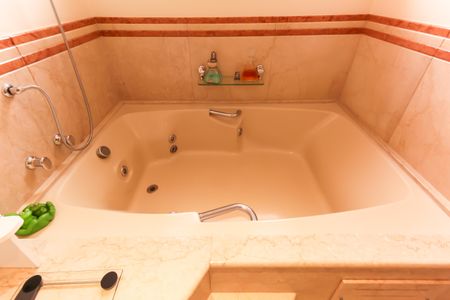 Apartamento à venda com 246m², 3 quartos e 5 vagas Apartamento à venda com 246m², 3 quartos e 5 vagasBanheiro da Suíte 3