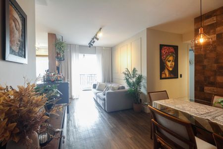 Apartamento à venda com 69m², 2 quartos e 1 vagaSala 