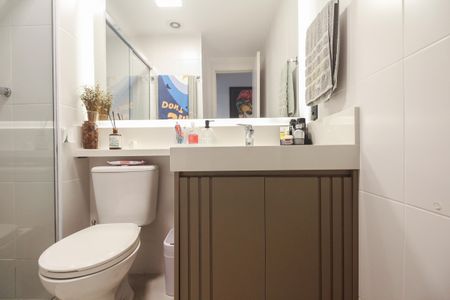 Apartamento à venda com 69m², 2 quartos e 1 vagaBanheiro Social 