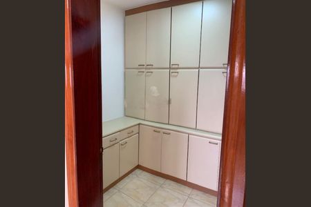Apartamento à venda com 157m², 3 quartos e 2 vagas