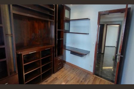 Apartamento à venda com 157m², 3 quartos e 2 vagas