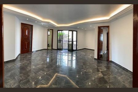 Apartamento à venda com 157m², 3 quartos e 2 vagas