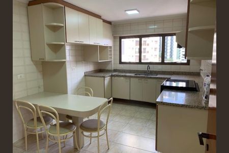 Apartamento à venda com 157m², 3 quartos e 2 vagas
