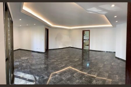 Apartamento à venda com 157m², 3 quartos e 2 vagas