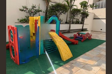 Apartamento à venda com 157m², 3 quartos e 2 vagas