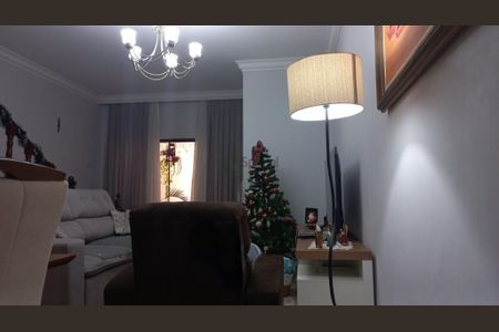 Casa à venda com 104m², 3 quartos e 2 vagas