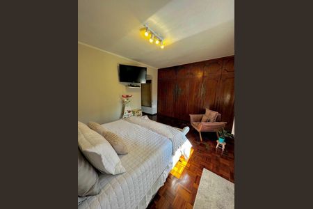 Casa à venda com 131m², 3 quartos e 3 vagas