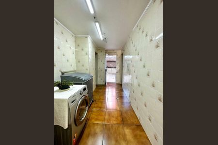 Casa à venda com 131m², 3 quartos e 3 vagas