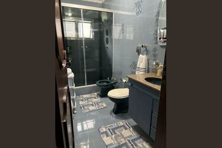 Casa à venda com 330m², 6 quartos e 6 vagas