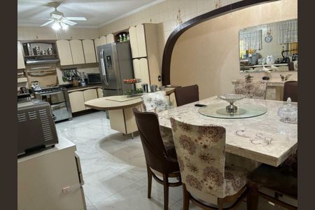 Casa à venda com 330m², 6 quartos e 6 vagas