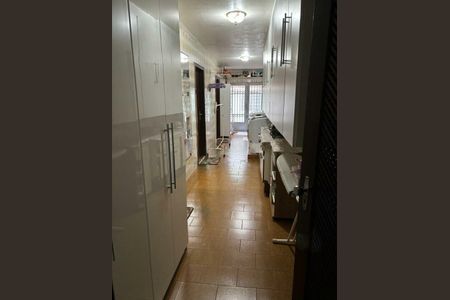 Casa à venda com 330m², 6 quartos e 6 vagas