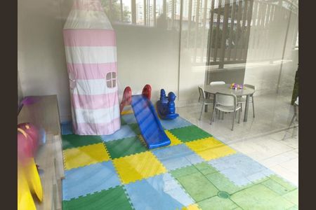 Apartamento à venda com 69m², 2 quartos e 1 vaga