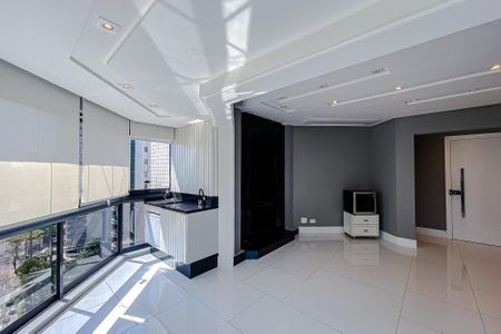 Apartamento à venda com 144m², 3 quartos e 3 vagas Apartamento à venda com 144m², 3 quartos e 3 vagasVaranda da Sala