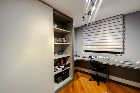 Apartamento à venda com 144m², 3 quartos e 3 vagas Apartamento à venda com 144m², 3 quartos e 3 vagasQuarto 3 - Suíte