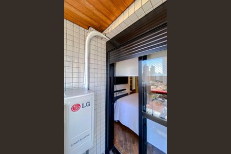 Apartamento à venda com 144m², 3 quartos e 3 vagas Apartamento à venda com 144m², 3 quartos e 3 vagasVaranda da Suíte 2