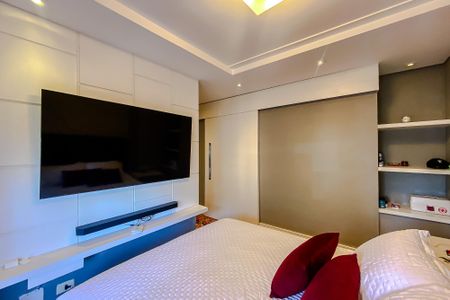 Apartamento à venda com 144m², 3 quartos e 3 vagas Apartamento à venda com 144m², 3 quartos e 3 vagasQuarto 1 - Suíte