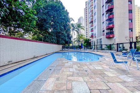 Apartamento à venda com 144m², 3 quartos e 3 vagasÁrea comum - Piscina