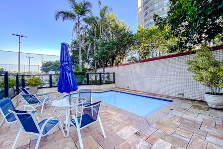 Apartamento à venda com 144m², 3 quartos e 3 vagasÁrea comum - Piscina